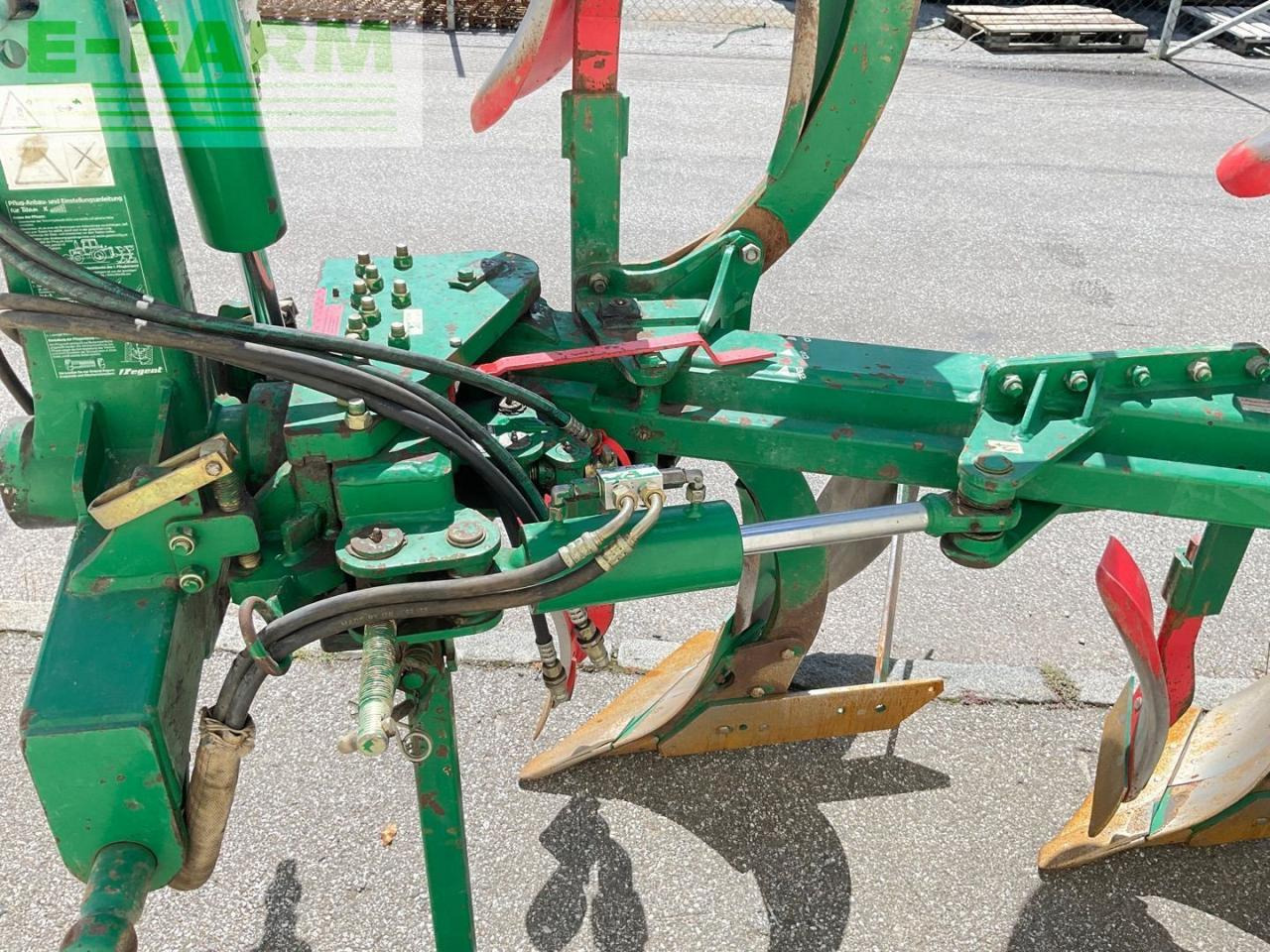 Regent Titan 140 CX - 4sch. - Плуг: фото 4 Regent Titan 140 CX - 4sch. - Плуг: фото 4