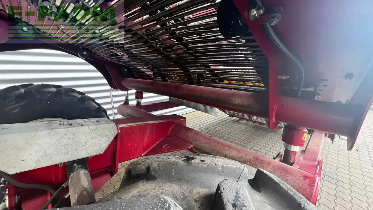 Картофелеуборочный комбайн ScanStone 4215 sdh-es: фото 8 Картофелеуборочный комбайн ScanStone 4215 sdh-es: фото 8