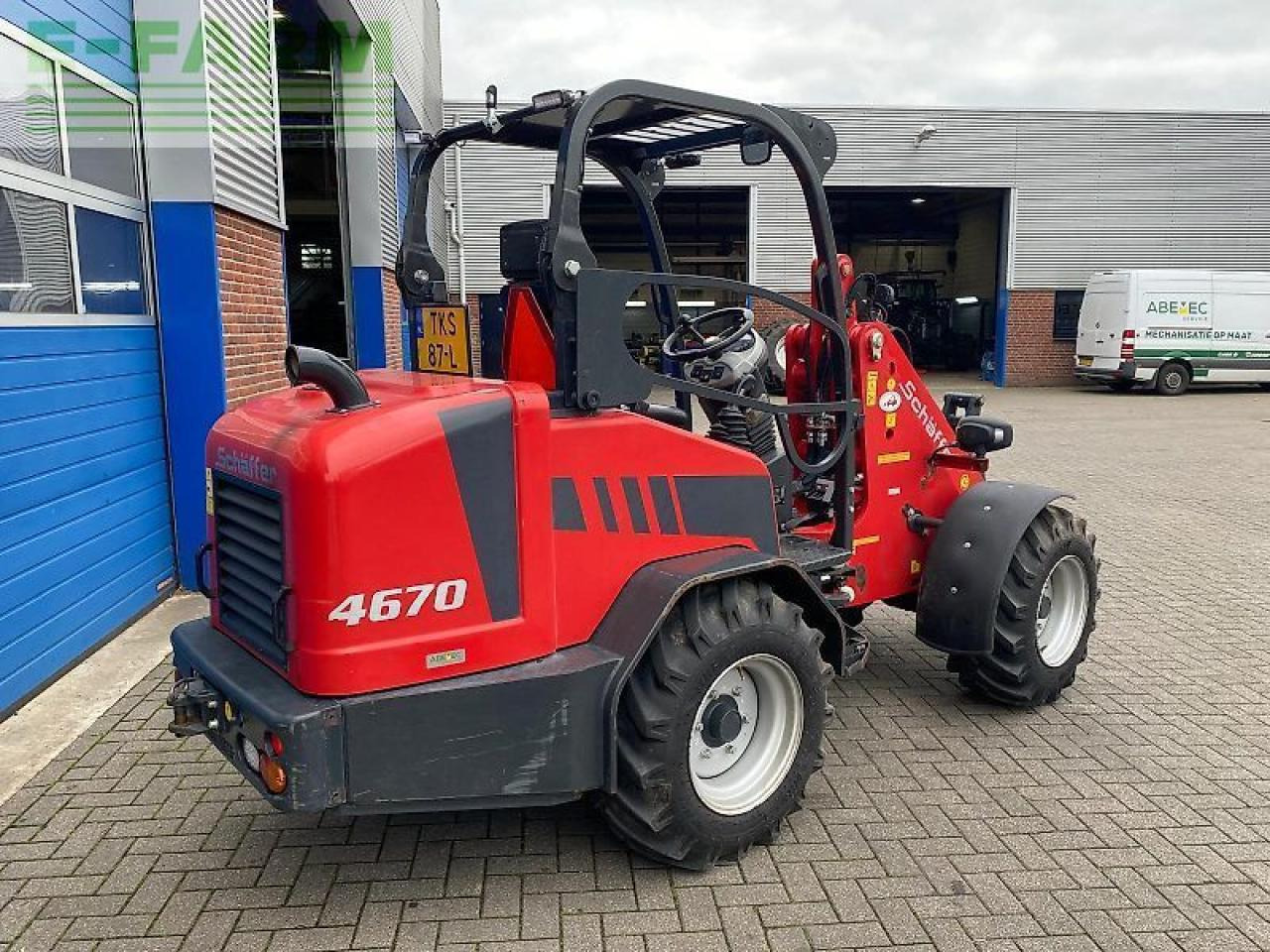 Schäffer shovel type 4670 - Мини-экскаватор: фото 2 Schäffer shovel type 4670 - Мини-экскаватор: фото 2