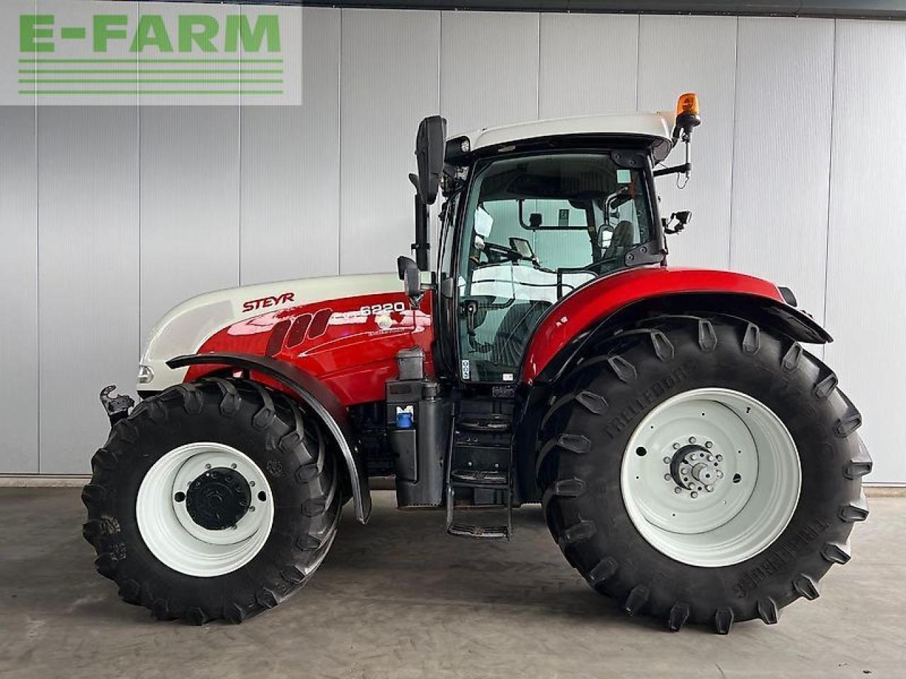 Steyr cvt 6220 - Трактор: фото 4 Steyr cvt 6220 - Трактор: фото 4