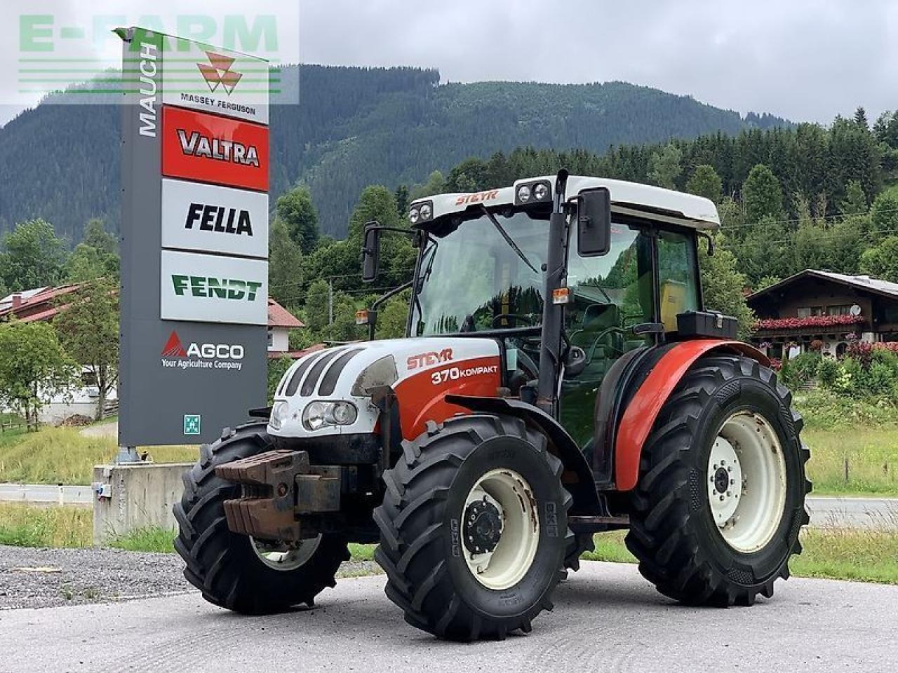 Steyr kompakt 370 - Трактор: фото 1 Steyr kompakt 370 - Трактор: фото 1