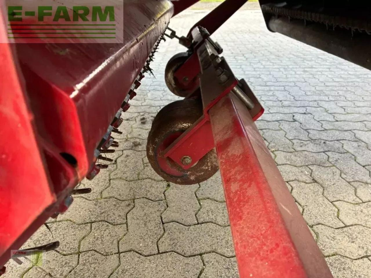 Самозагружающийся прицеп Strautmann giga-vitesse cfs 4001 do: фото 13 Самозагружающийся прицеп Strautmann giga-vitesse cfs 4001 do: фото 13