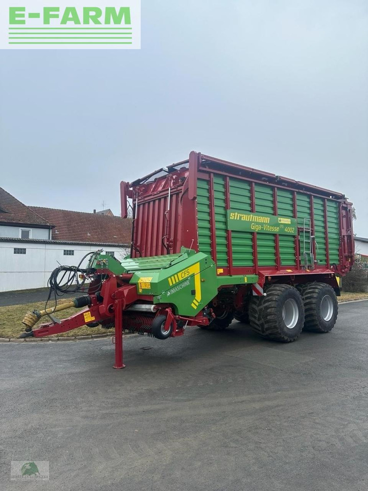 Strautmann giga-vitesse cfs 4002 - Самозагружающийся прицеп: фото 1 Strautmann giga-vitesse cfs 4002 - Самозагружающийся прицеп: фото 1