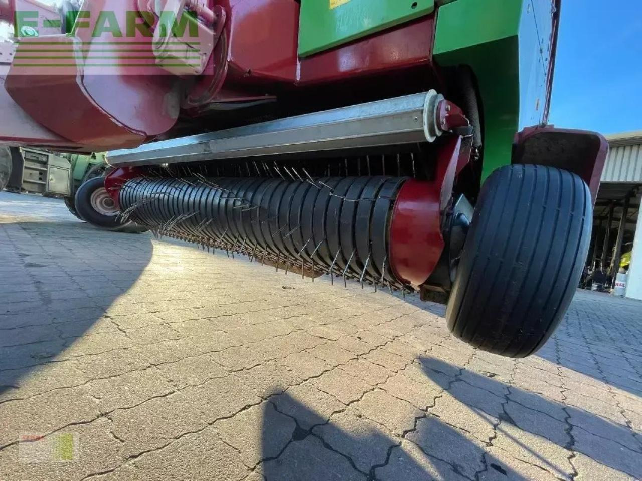 Strautmann giga vitesse cfs 4002 do - Самозагружающийся прицеп: фото 2 Strautmann giga vitesse cfs 4002 do - Самозагружающийся прицеп: фото 2