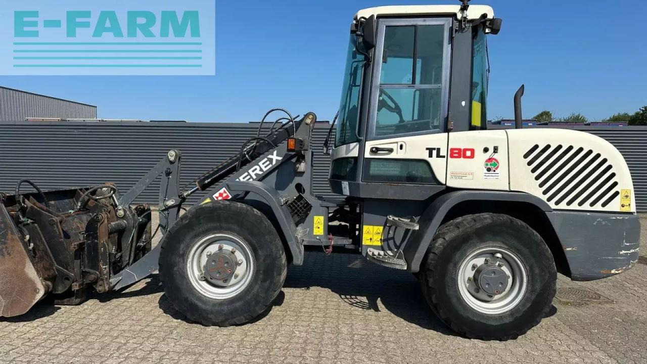 Terex tl80 - Мини-экскаватор: фото 1 Terex tl80 - Мини-экскаватор: фото 1