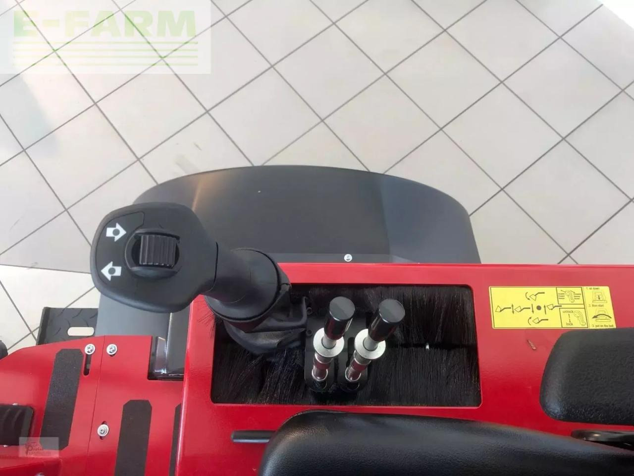 Thaler 2230 s - Колёсный погрузчик: фото 4 Thaler 2230 s - Колёсный погрузчик: фото 4