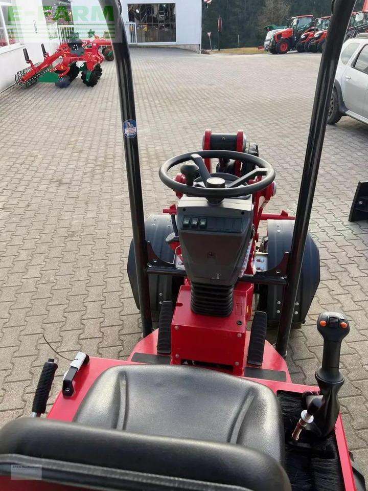 Thaler 2326s - Колёсный погрузчик: фото 4 Thaler 2326s - Колёсный погрузчик: фото 4