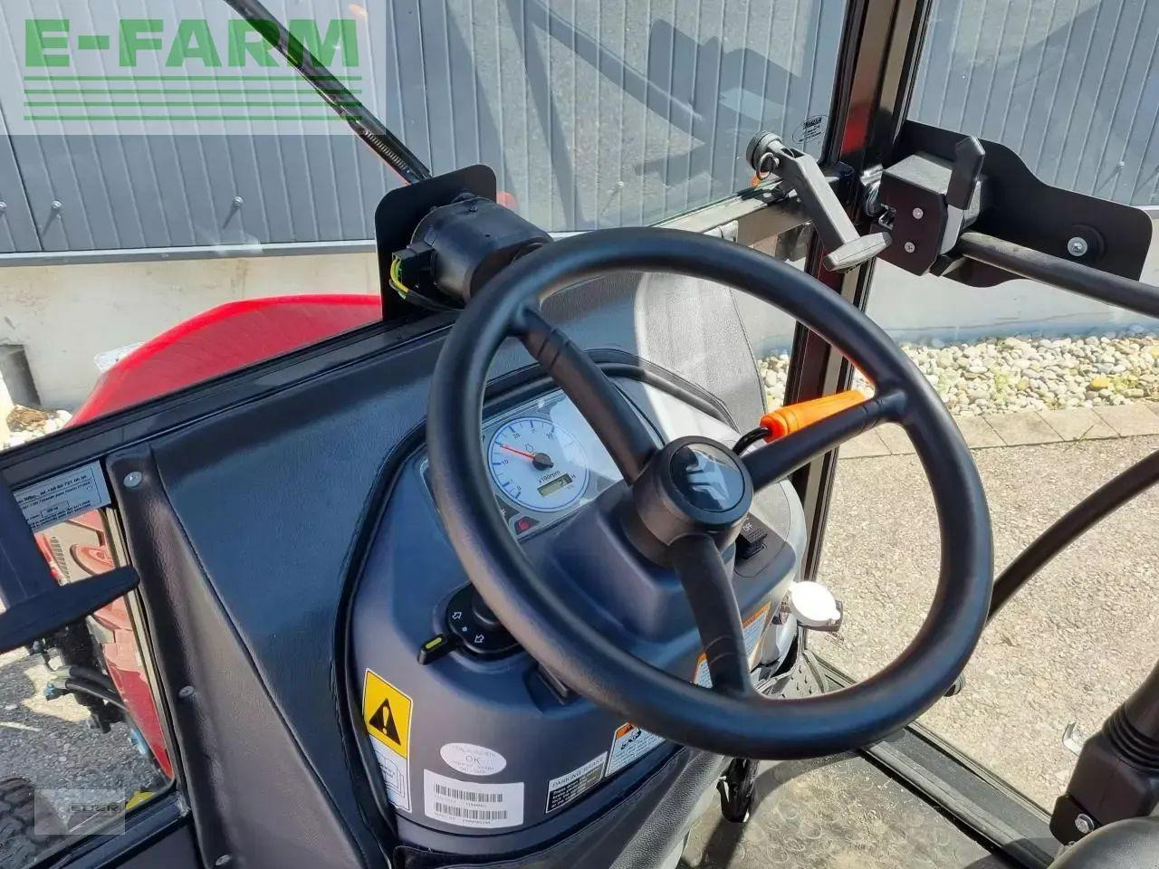 Tym t194 nh - Трактор: фото 5 Tym t194 nh - Трактор: фото 5