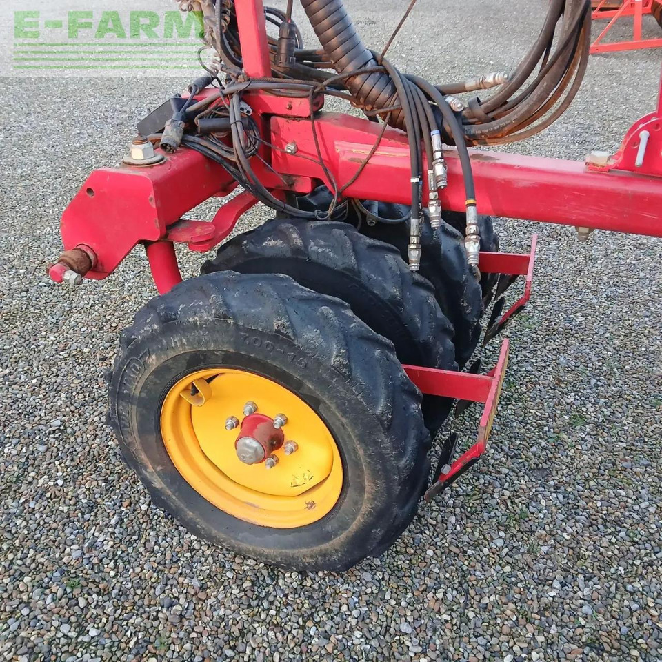 Väderstad rapid rda 400s - Сеялка точного высева: фото 5 Väderstad rapid rda 400s - Сеялка точного высева: фото 5