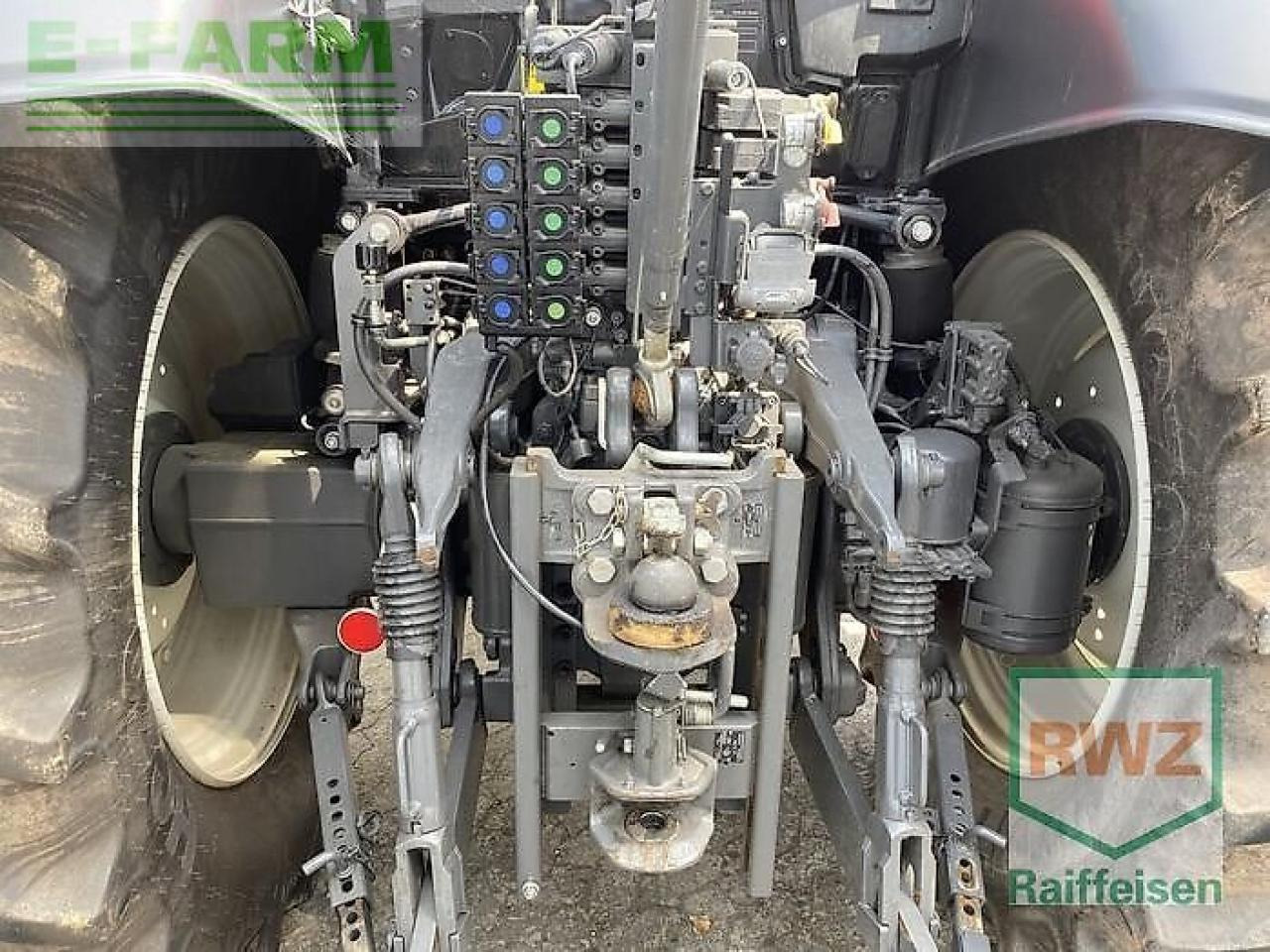 Valtra n135 d schlepper - Трактор: фото 4 Valtra n135 d schlepper - Трактор: фото 4