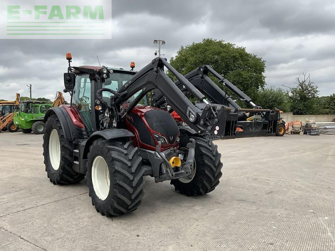 Valtra n174 active (st23843) Active - Трактор: фото 3 Valtra n174 active (st23843) Active - Трактор: фото 3