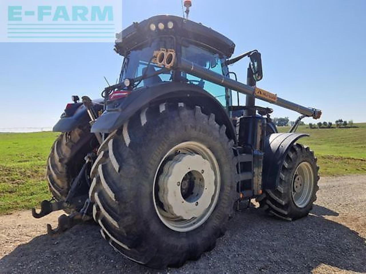 Valtra s394 - Трактор: фото 2 Valtra s394 - Трактор: фото 2