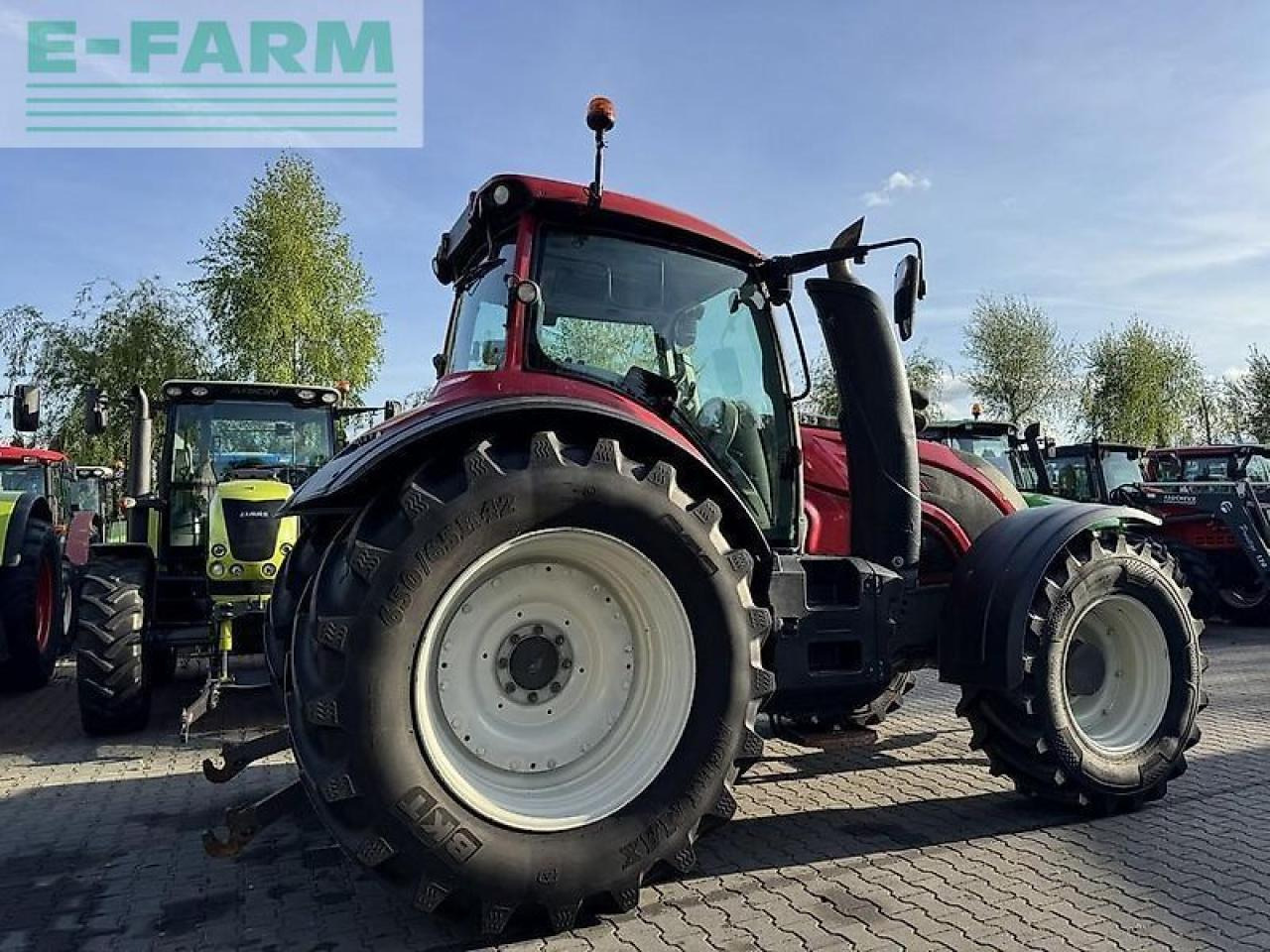 Valtra t234 versu Versu - Трактор: фото 5 Valtra t234 versu Versu - Трактор: фото 5