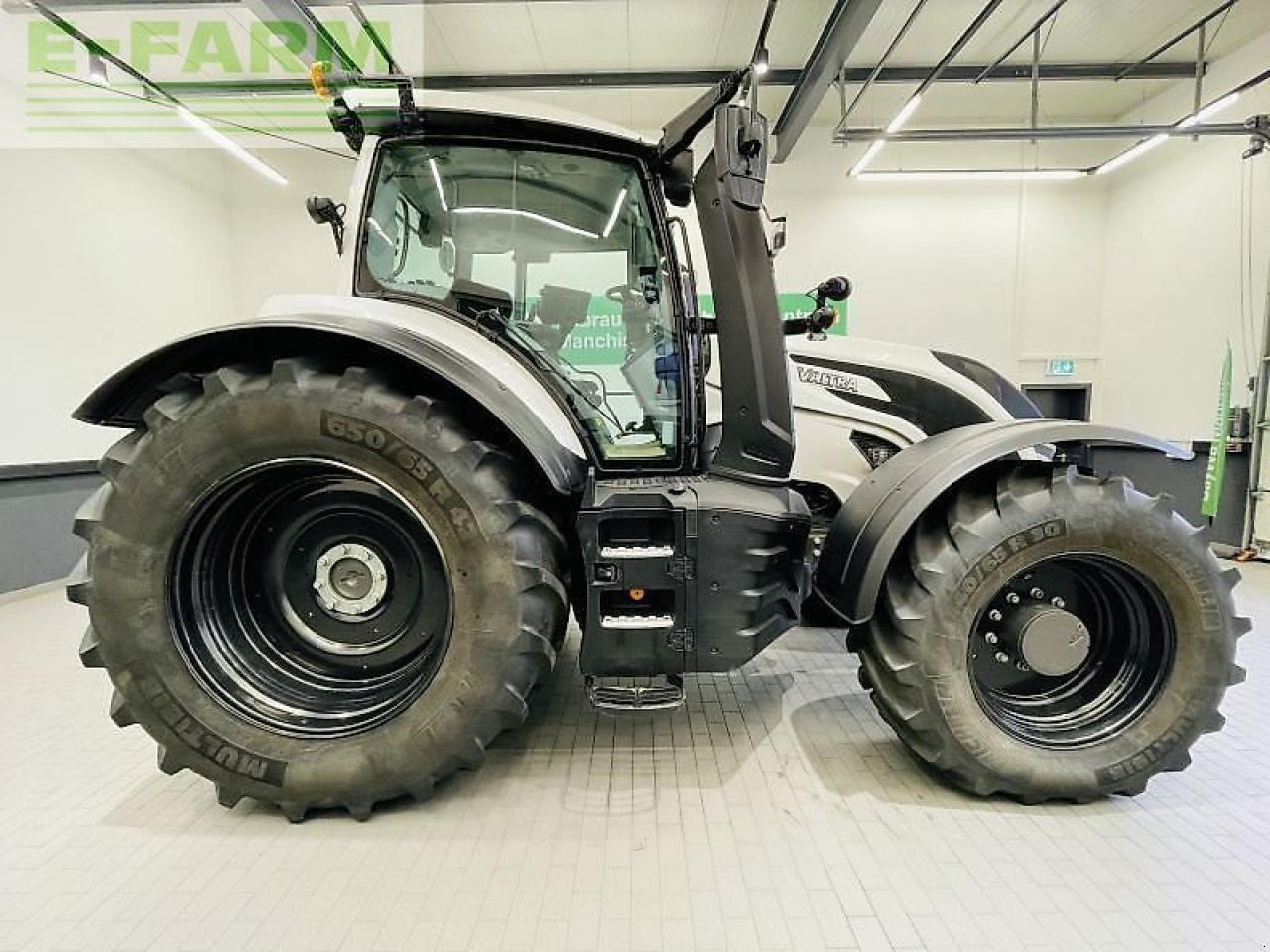 Valtra t235d - Трактор: фото 4 Valtra t235d - Трактор: фото 4