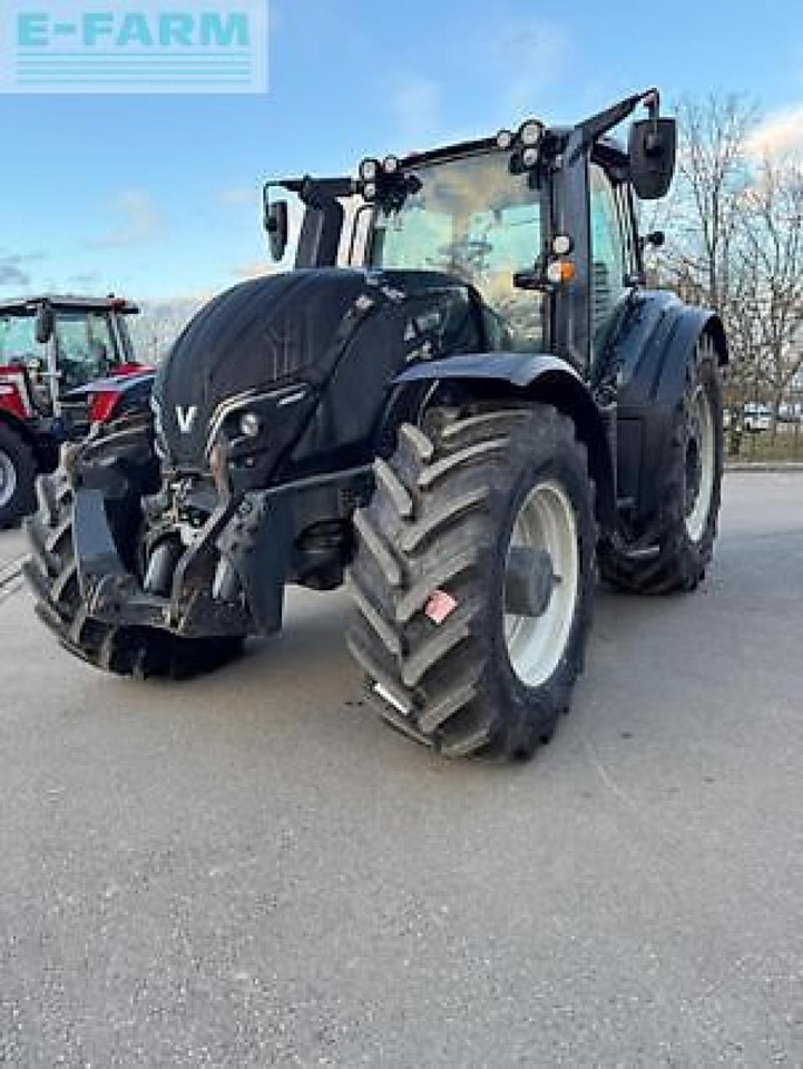 Valtra t254v - Трактор: фото 2 Valtra t254v - Трактор: фото 2