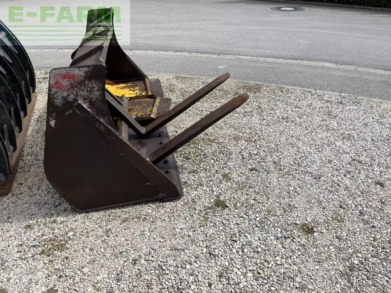 Volvo l 40b - Мини-экскаватор: фото 2 Volvo l 40b - Мини-экскаватор: фото 2