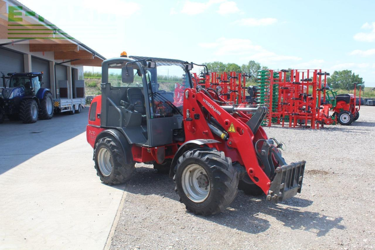 Weidemann 2070 cx 50 - Мини-экскаватор: фото 5 Weidemann 2070 cx 50 - Мини-экскаватор: фото 5