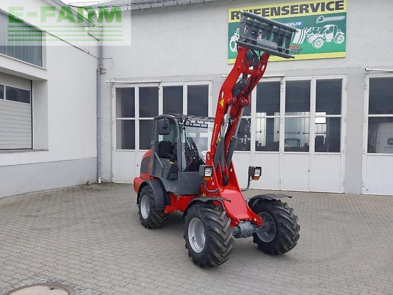 Weidemann 2080lp - Мини-экскаватор: фото 1 Weidemann 2080lp - Мини-экскаватор: фото 1