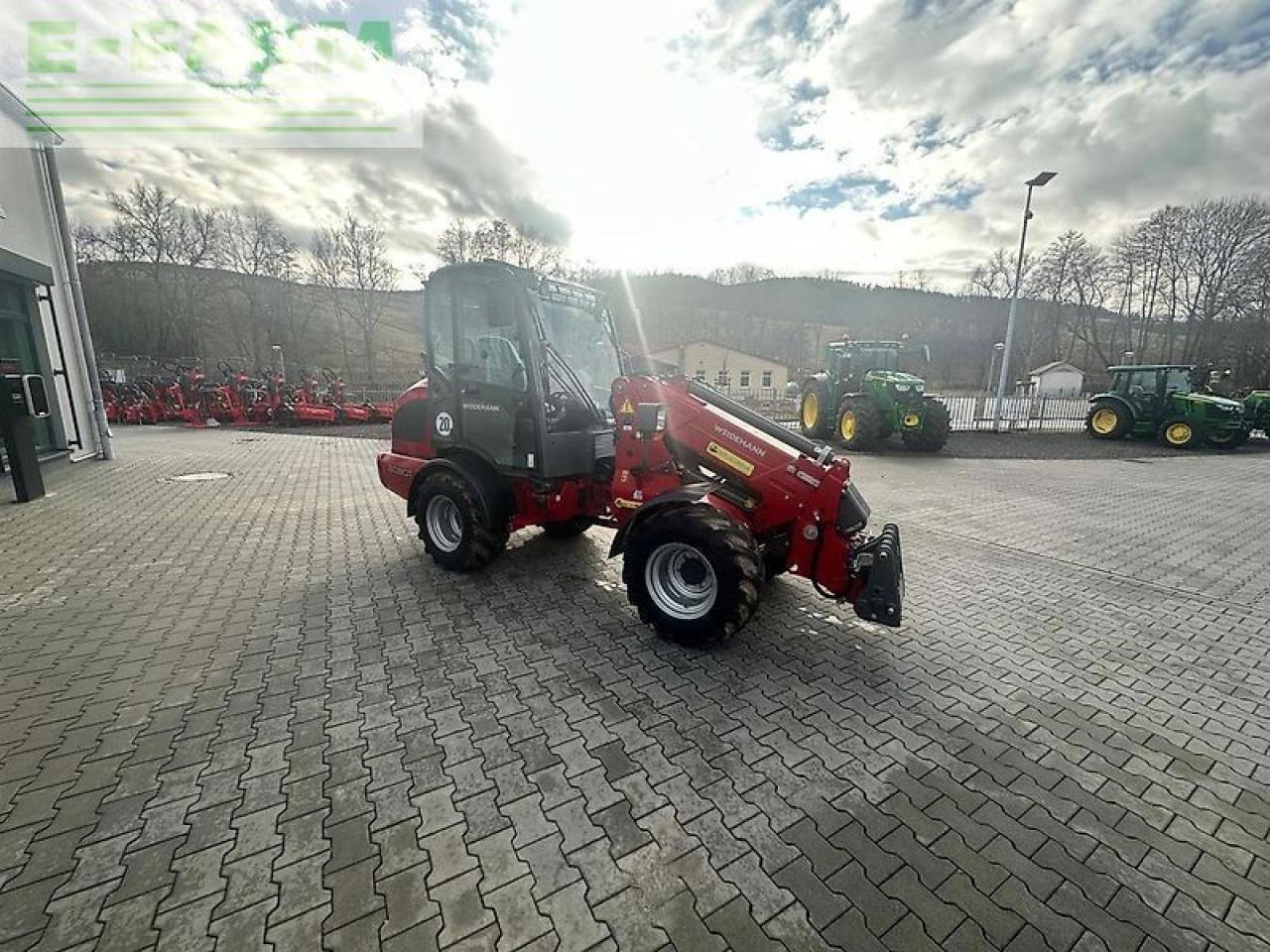 Weidemann 2080t - Мини-экскаватор: фото 1 Weidemann 2080t - Мини-экскаватор: фото 1