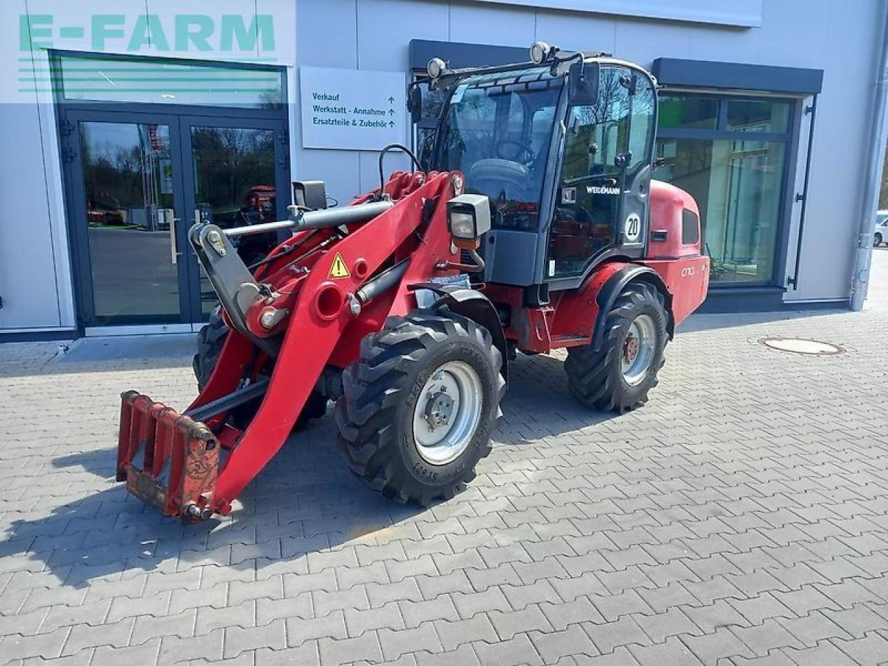 Weidemann 3070 cx 80 - Мини-экскаватор: фото 1 Weidemann 3070 cx 80 - Мини-экскаватор: фото 1