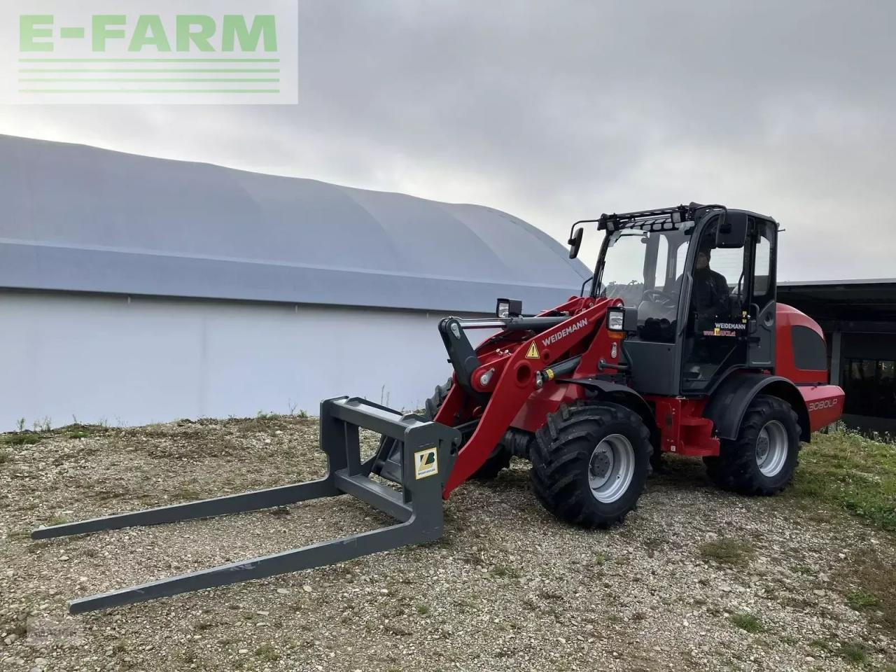 Weidemann 3080lp für geflügelkistengabel sofort verfügbar - Колёсный погрузчик: фото 1 Weidemann 3080lp für geflügelkistengabel sofort verfügbar - Колёсный погрузчик: фото 1