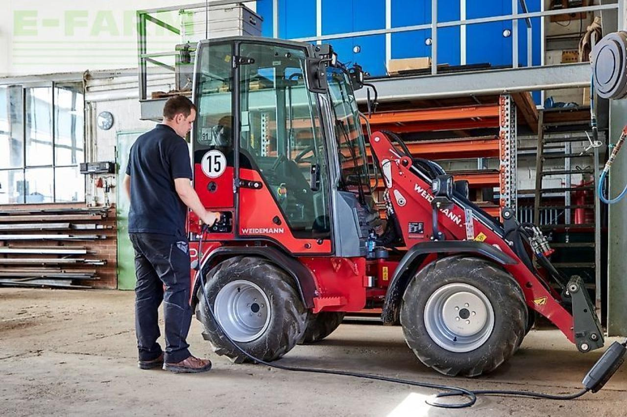 Weidemann hoflader 1190 e - Мини-экскаватор: фото 1 Weidemann hoflader 1190 e - Мини-экскаватор: фото 1