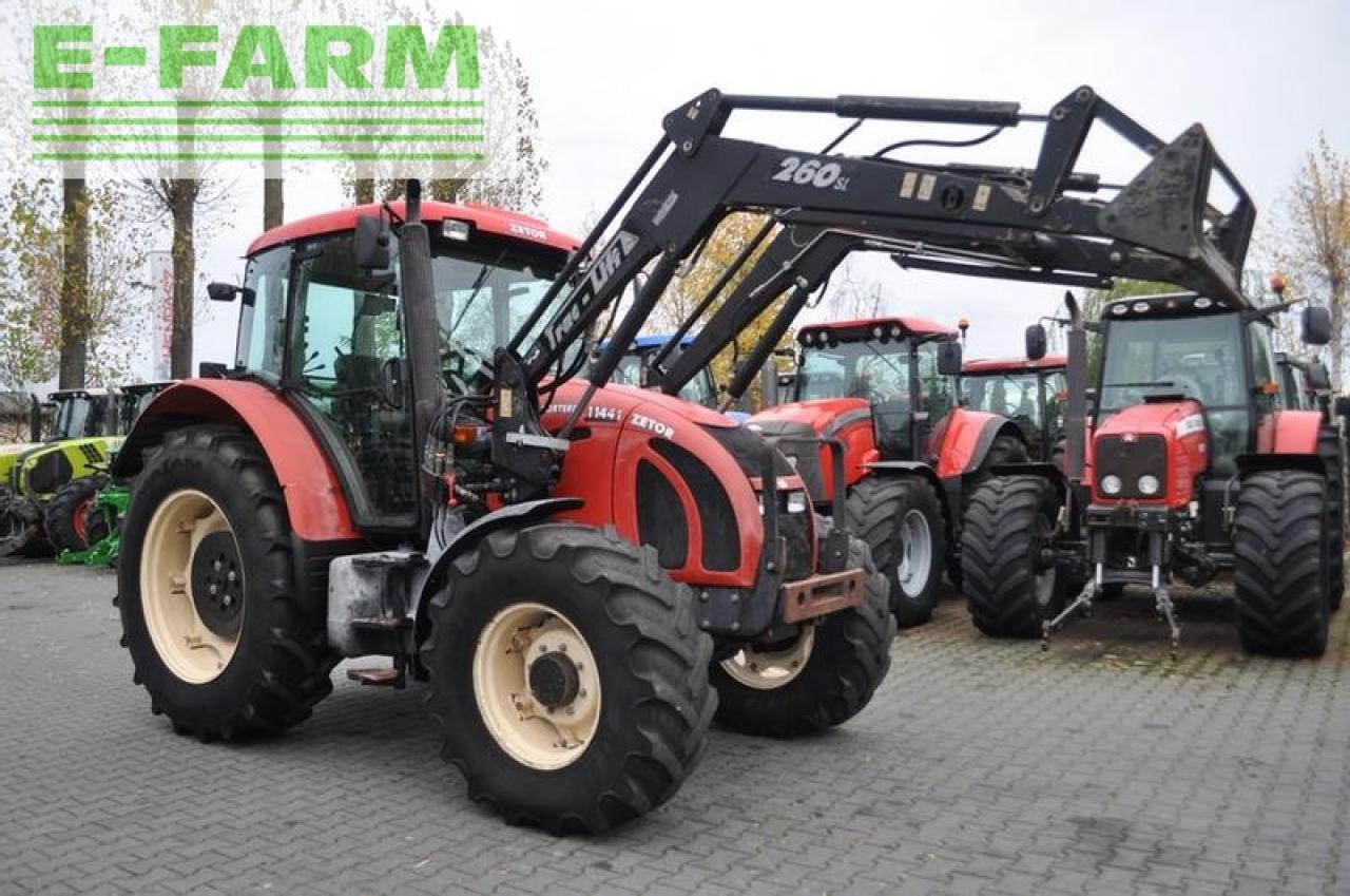 Zetor forterra 11441 + trac-lift 260sl - Трактор: фото 4 Zetor forterra 11441 + trac-lift 260sl - Трактор: фото 4