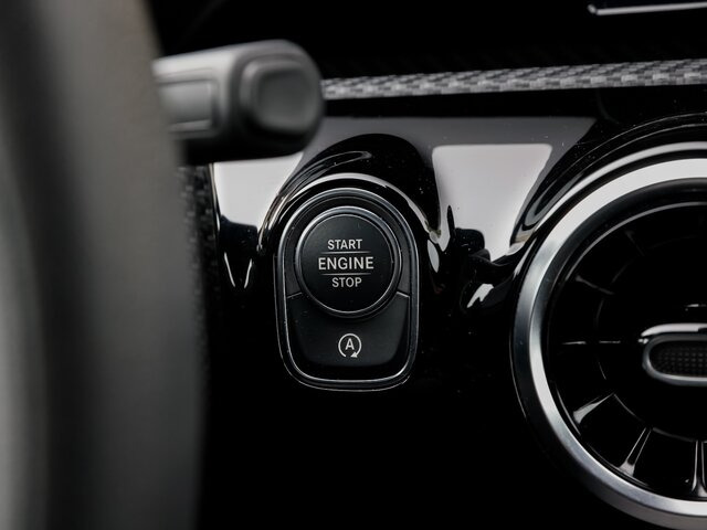 Седан MERCEDES-BENZ A 180 Style,Autom.,8 fach Bereift: фото 11