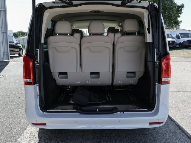 MERCEDES-BENZ EQV 300 Avantgarde Extralang,8Sitze,Leder beige - Микроавтобус, Электробус: фото 2 MERCEDES-BENZ EQV 300 Avantgarde Extralang,8Sitze,Leder beige - Микроавтобус, Электробус: фото 2