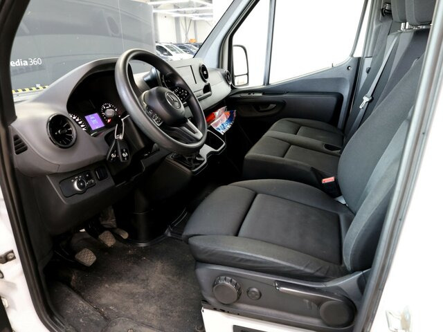 MERCEDES-BENZ Sprinter 314 CDI DOKA,MBUX,Klima,Tempomat - Тентованный фургон, Грузопассажирский фургон: фото 2 MERCEDES-BENZ Sprinter 314 CDI DOKA,MBUX,Klima,Tempomat - Тентованный фургон, Грузопассажирский фургон: фото 2