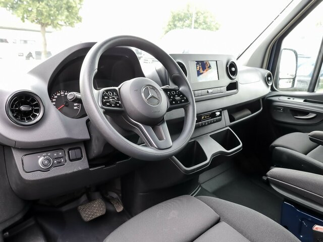 MERCEDES-BENZ Sprinter 315 CDI Maxi KombiTourer,8Sitze,Kamera - Микроавтобус, Пассажирский фургон: фото 4 MERCEDES-BENZ Sprinter 315 CDI Maxi KombiTourer,8Sitze,Kamera - Микроавтобус, Пассажирский фургон: фото 4