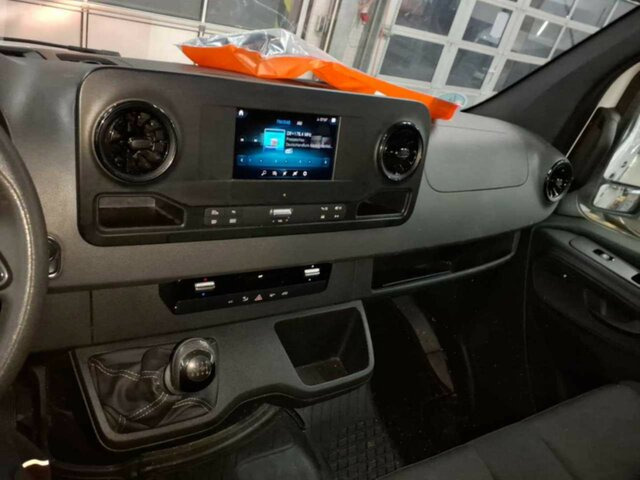 MERCEDES-BENZ Sprinter 315 Maxi,MBUX,Kamera,Tempomat... - Цельнометаллический фургон: фото 5 MERCEDES-BENZ Sprinter 315 Maxi,MBUX,Kamera,Tempomat... - Цельнометаллический фургон: фото 5