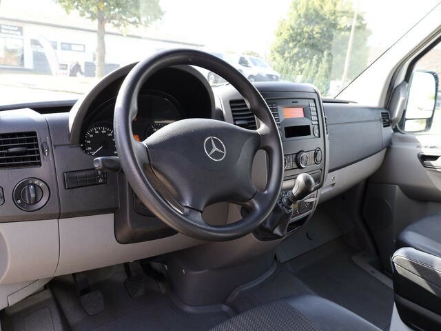 MERCEDES-BENZ Sprinter 316CDI DOKA,Allrad,AHK,TCO,Standhzg.... - Тентованный фургон, Грузопассажирский фургон: фото 4 MERCEDES-BENZ Sprinter 316CDI DOKA,Allrad,AHK,TCO,Standhzg.... - Тентованный фургон, Грузопассажирский фургон: фото 4