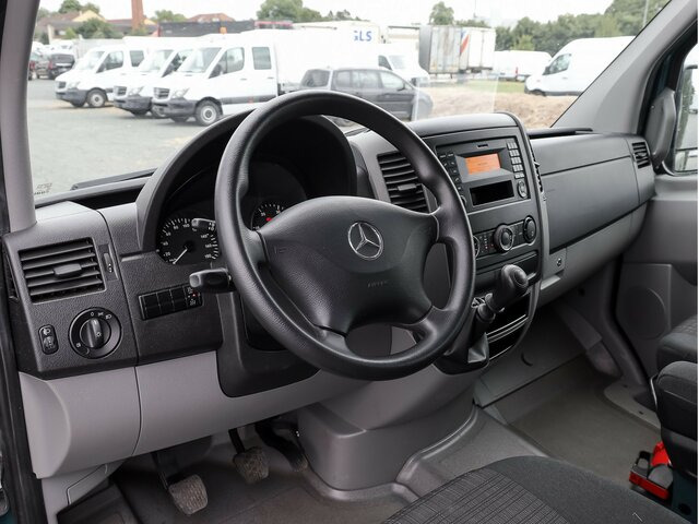 MERCEDES-BENZ Sprinter 316CDI DOKA,Allrad,Klima,Standheizung - Малотоннажный бортовой грузовик, Грузопассажирский фургон: фото 4 MERCEDES-BENZ Sprinter 316CDI DOKA,Allrad,Klima,Standheizung - Малотоннажный бортовой грузовик, Грузопассажирский фургон: фото 4