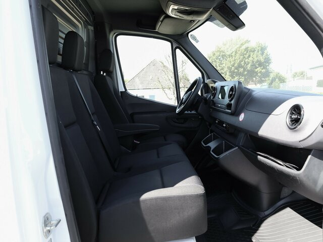 MERCEDES-BENZ Sprinter 317 CDI,3665mm,Automatik,Kamera - Цельнометаллический фургон: фото 3 MERCEDES-BENZ Sprinter 317 CDI,3665mm,Automatik,Kamera - Цельнометаллический фургон: фото 3