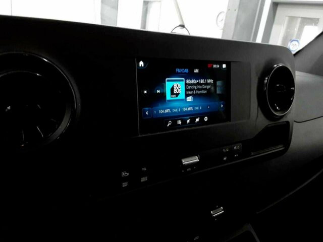 MERCEDES-BENZ Sprinter 317 CDI Kasten,L2H2,MBUX,Kamera - Цельнометаллический фургон: фото 4 MERCEDES-BENZ Sprinter 317 CDI Kasten,L2H2,MBUX,Kamera - Цельнометаллический фургон: фото 4