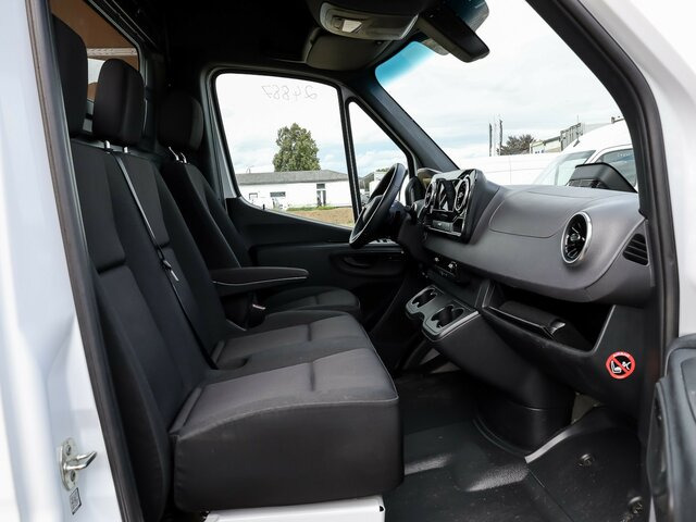 MERCEDES-BENZ Sprinter 317 Maxi,9GTronic,MBUX,Kamera... - Цельнометаллический фургон: фото 3 MERCEDES-BENZ Sprinter 317 Maxi,9GTronic,MBUX,Kamera... - Цельнометаллический фургон: фото 3