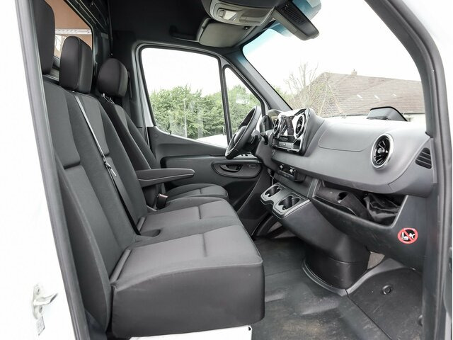 MERCEDES-BENZ Sprinter 317 Maxi,9GTronic,MBUX,Kamera - Цельнометаллический фургон: фото 3 MERCEDES-BENZ Sprinter 317 Maxi,9GTronic,MBUX,Kamera - Цельнометаллический фургон: фото 3