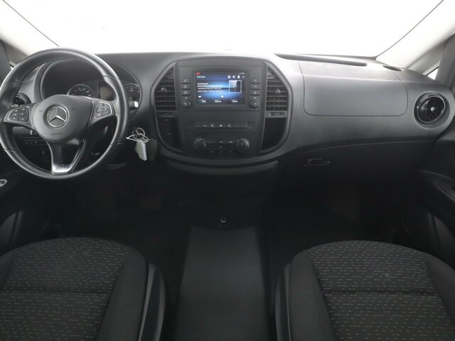 MERCEDES-BENZ Vito 114 TourerPro,Allrad,Automatik,8 Sitzer... - Микроавтобус, Пассажирский фургон: фото 2 MERCEDES-BENZ Vito 114 TourerPro,Allrad,Automatik,8 Sitzer... - Микроавтобус, Пассажирский фургон: фото 2