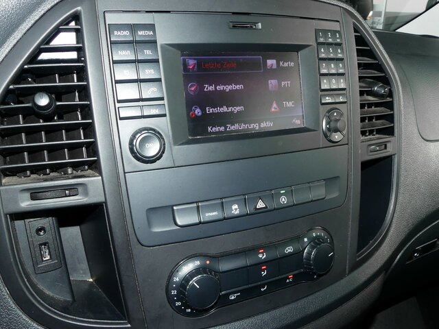 MERCEDES-BENZ Vito 114 TourerPro,Allrad,Automatik,8Sitzer - Микроавтобус, Пассажирский фургон: фото 4 MERCEDES-BENZ Vito 114 TourerPro,Allrad,Automatik,8Sitzer - Микроавтобус, Пассажирский фургон: фото 4