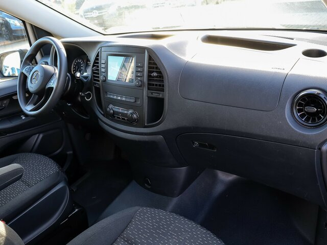 MERCEDES-BENZ Vito 114 TourerPro,lang,Automatik,8Sitze,Kamera... - Пассажирский фургон: фото 4 MERCEDES-BENZ Vito 114 TourerPro,lang,Automatik,8Sitze,Kamera... - Пассажирский фургон: фото 4