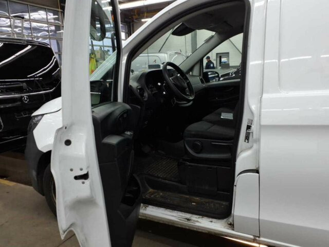 MERCEDES-BENZ Vito116CDI KA Extralang,Automatik,Klima,Kamera... - Легковой фургон: фото 2 MERCEDES-BENZ Vito116CDI KA Extralang,Automatik,Klima,Kamera... - Легковой фургон: фото 2