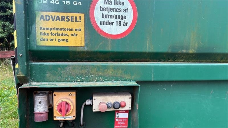 Skibby Jensen Container Komprimator container - Сменный кузов для мусоровоза: фото 5 Skibby Jensen Container Komprimator container - Сменный кузов для мусоровоза: фото 5