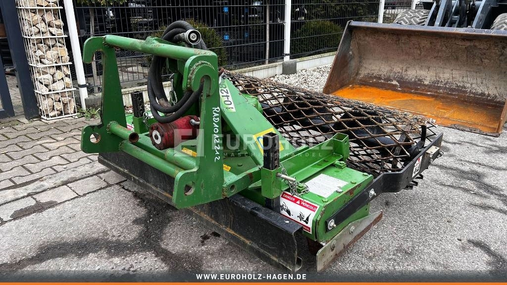 Компактный фронтальный погрузчик GiANT Radlader V452T, Bodenfräse, Mähwerk, Frontschaufel: фото 16