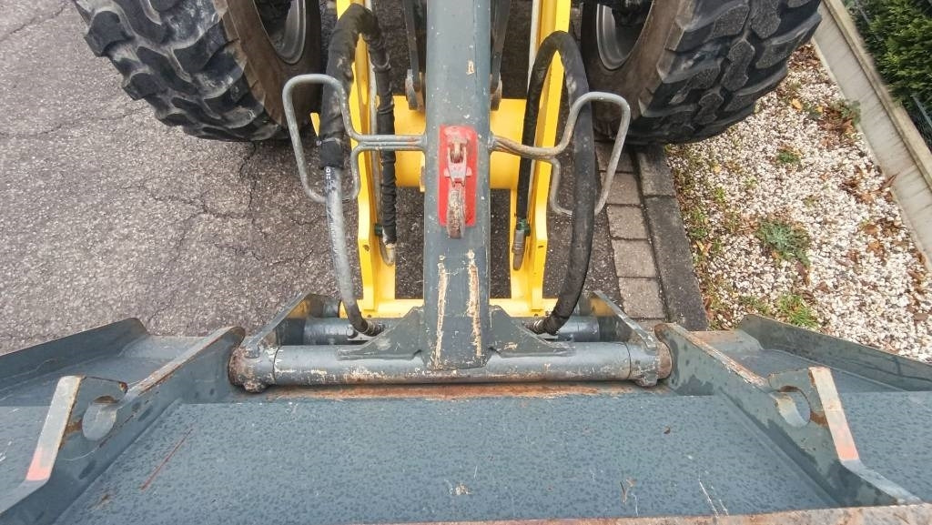 Kramer 680 Allrad, hydr. Schnellwechsler, Frontschaufel - Колёсный погрузчик: фото 5 Kramer 680 Allrad, hydr. Schnellwechsler, Frontschaufel - Колёсный погрузчик: фото 5