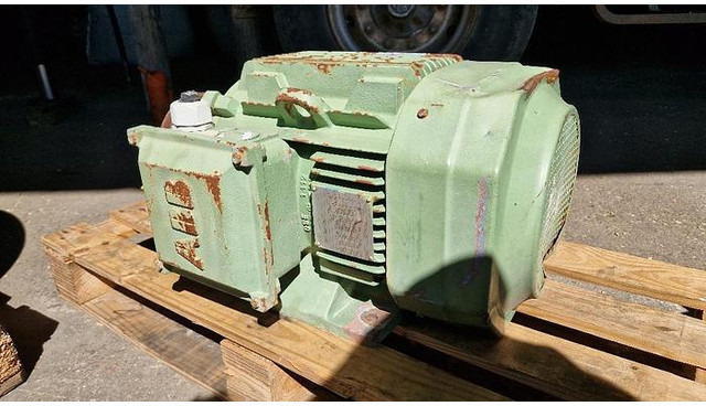 ABB Elektro Motor - Двигатель: фото 1 ABB Elektro Motor - Двигатель: фото 1