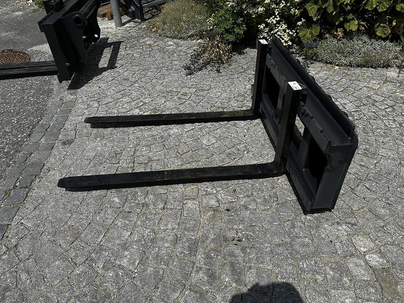 Big Palettengabel mit Bobcat 114cm Aufnahme - Вилы для Погрузочно-разгрузочной техники: фото 2 Big Palettengabel mit Bobcat 114cm Aufnahme - Вилы для Погрузочно-разгрузочной техники: фото 2