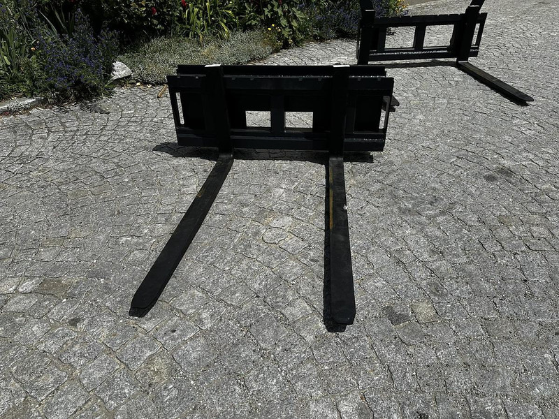 Big Palettengabel mit Bobcat 114cm Aufnahme - Вилы для Погрузочно-разгрузочной техники: фото 1 Big Palettengabel mit Bobcat 114cm Aufnahme - Вилы для Погрузочно-разгрузочной техники: фото 1