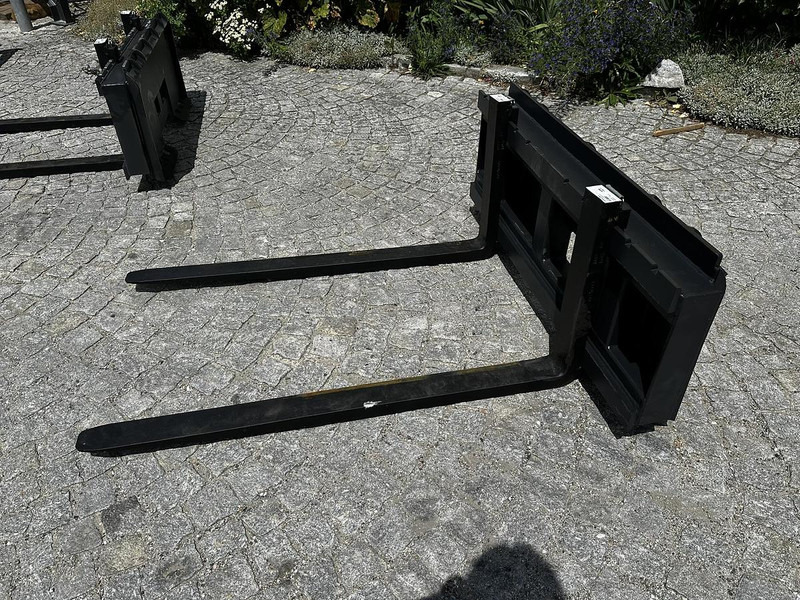 Big Palettengabel mit Bobcat 114cm Aufnahme - Вилы для Погрузочно-разгрузочной техники: фото 2 Big Palettengabel mit Bobcat 114cm Aufnahme - Вилы для Погрузочно-разгрузочной техники: фото 2