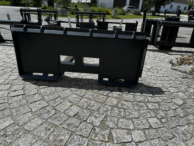 Big Palettengabel mit Bobcat 114cm Aufnahme - Вилы для Погрузочно-разгрузочной техники: фото 3 Big Palettengabel mit Bobcat 114cm Aufnahme - Вилы для Погрузочно-разгрузочной техники: фото 3